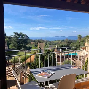 Superbe T1 Duplex,vue , La Croix-Valmer Frankreich