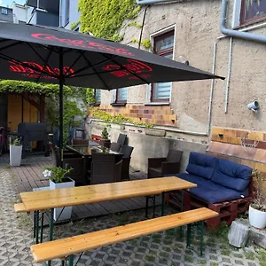 Schoene In Bestlage Inclusive Parkplatz , Leipzig Deutschland